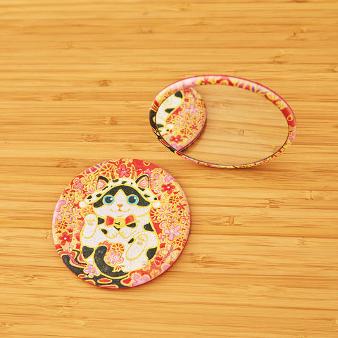 Pintoo PA1012 Tuxedo cat - Puzzle Mirror Jigsaw Puzzle by Cotton Lion